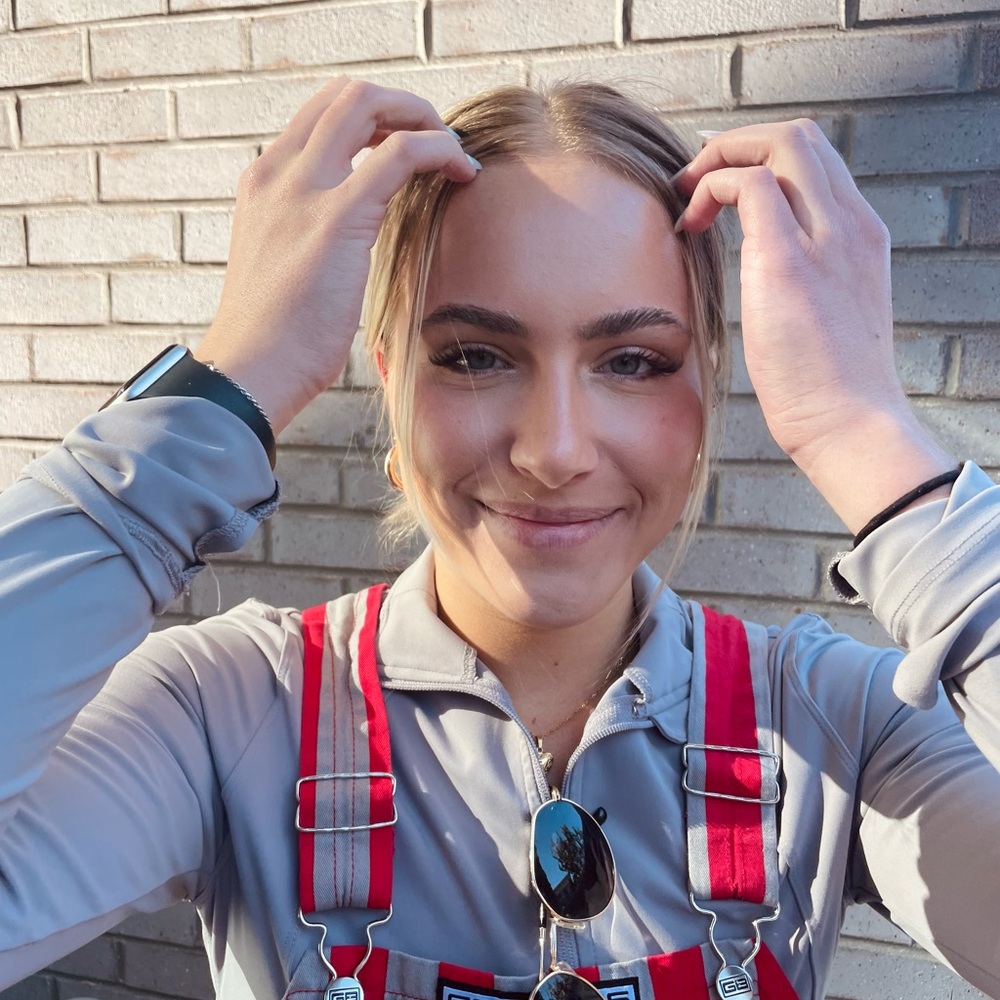 Meet your Posher, Kayla